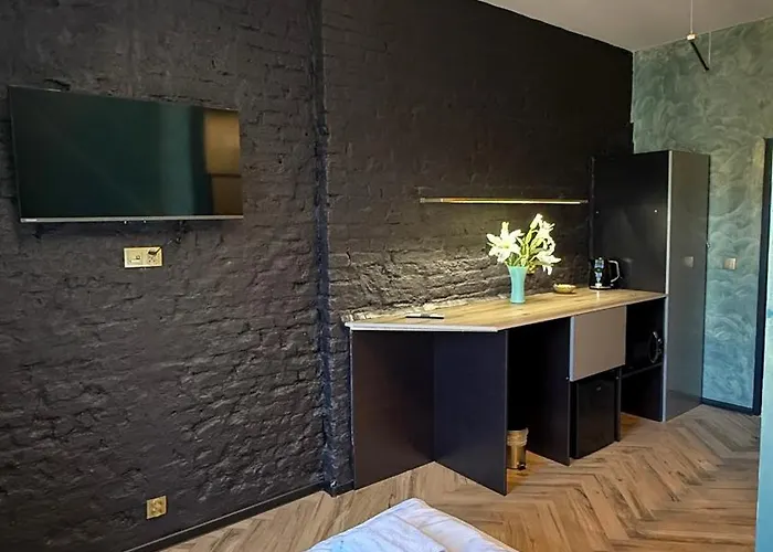 Darkhouse * ウッチ